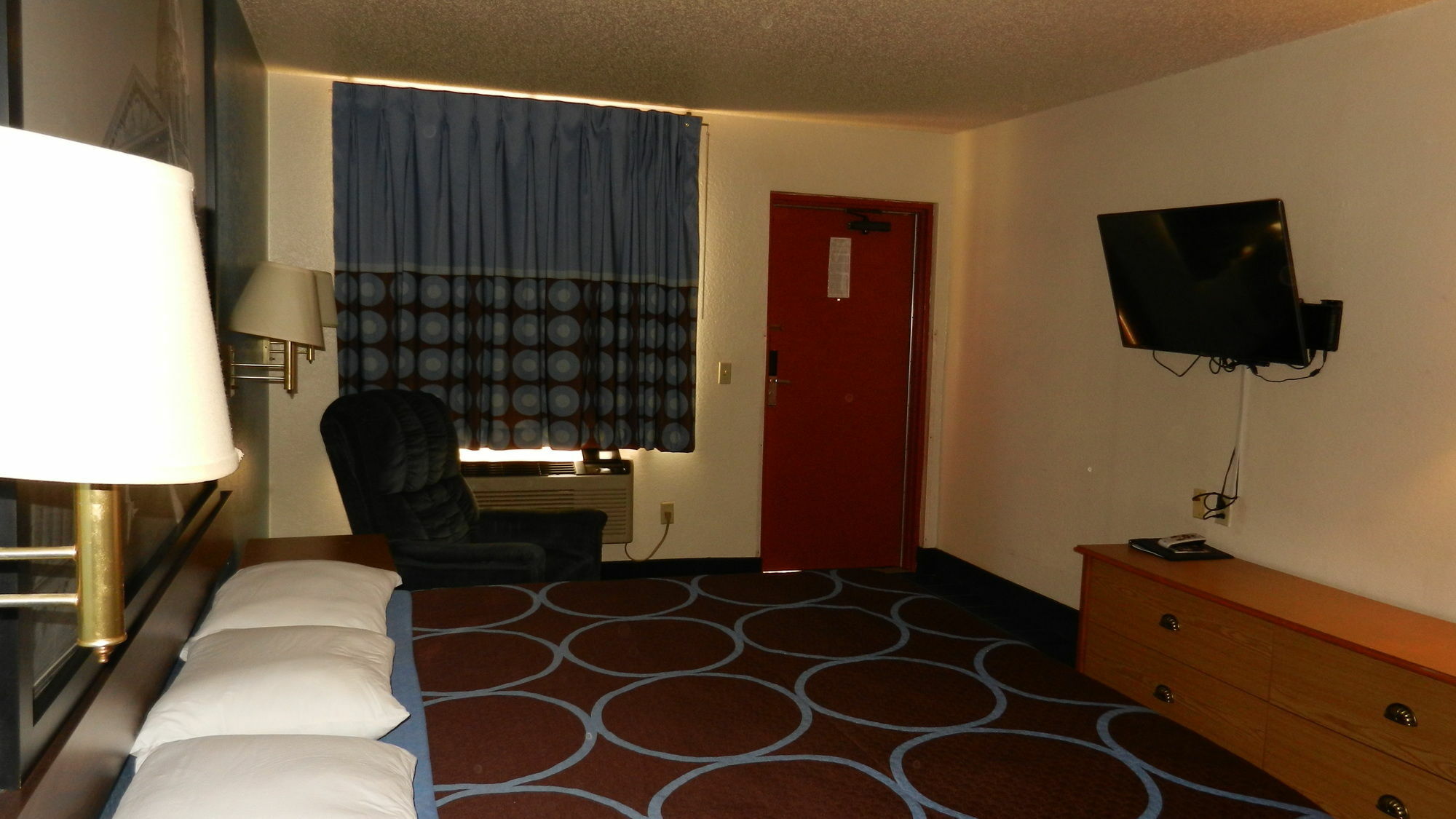 Super 8 By Wyndham Potosi Hotell Exteriör bild